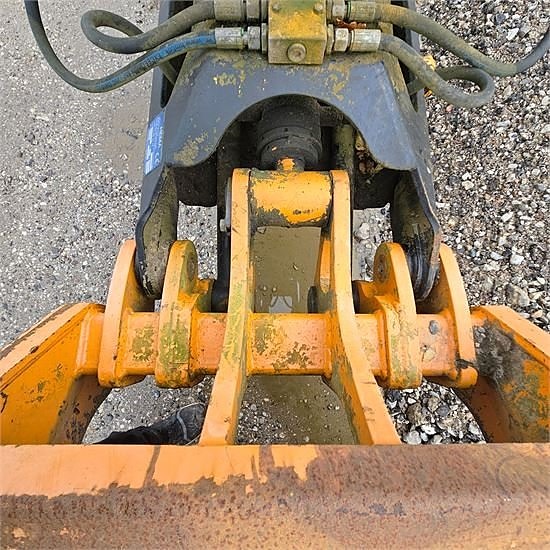 HMF 2120K-4 RC 26 of 30