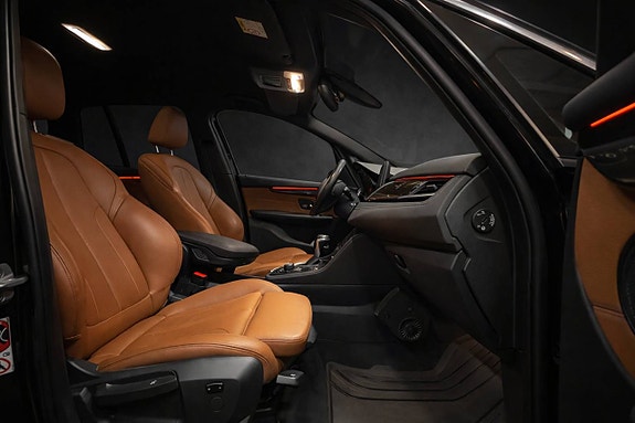 BMW 220d 18 of 19