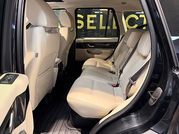 Land Rover Range Rover Sport 15 of 23