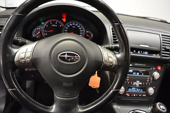 Subaru Outback 9 of 15