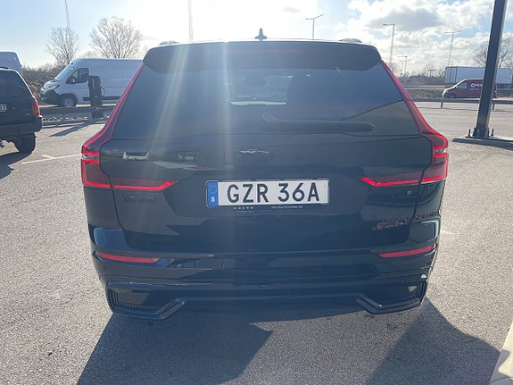 Volvo XC60 4 of 9