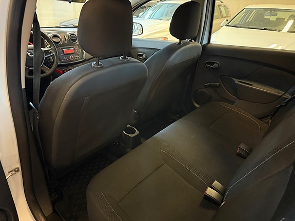 Dacia Logan 6 of 14