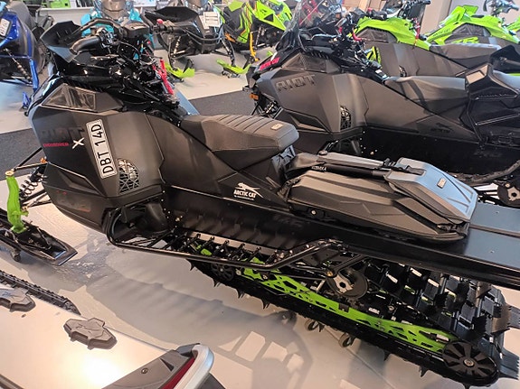 Arctic Cat Riot X 858 146"  G8 2025 3 of 7