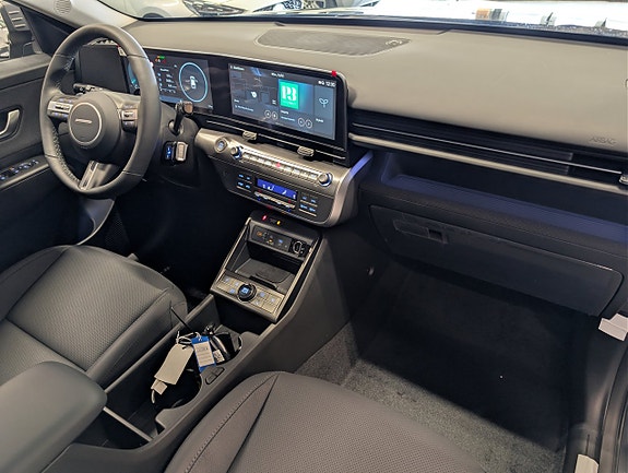 Hyundai Kona 8 of 8