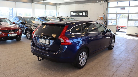 Volvo V60 5 of 18