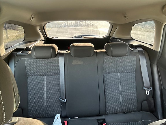 Opel Astra 10 of 12