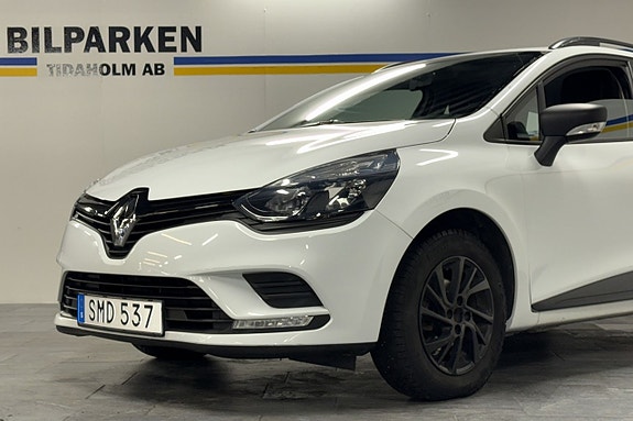 Renault Clio 2 of 5