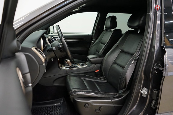 Jeep Grand Cherokee 9 of 25