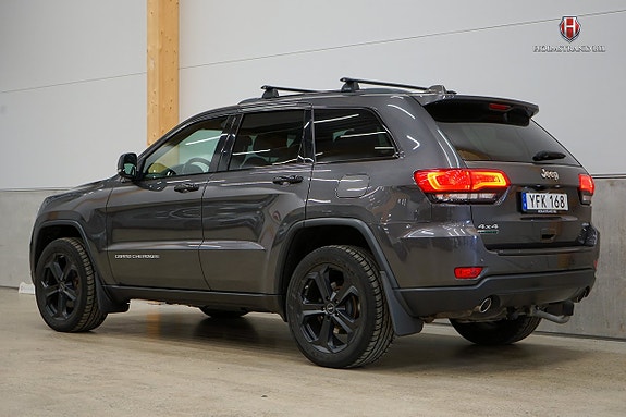 Jeep Grand Cherokee 4 of 25