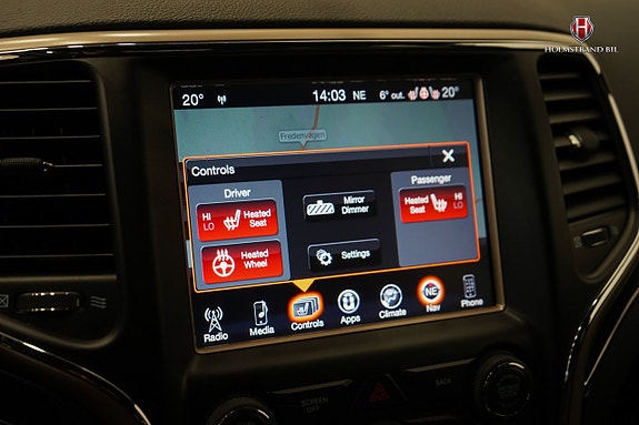 Jeep Grand Cherokee 19 of 25