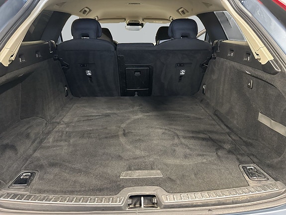 Volvo V90 Cross Country 12 of 23