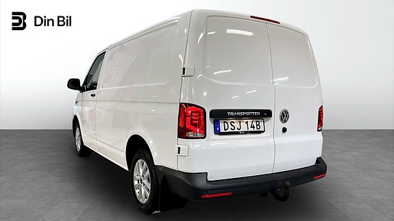 Volkswagen Transporter 3 of 5