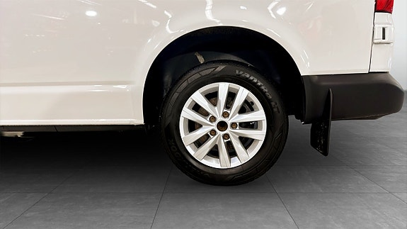 Volkswagen Transporter 6 of 18