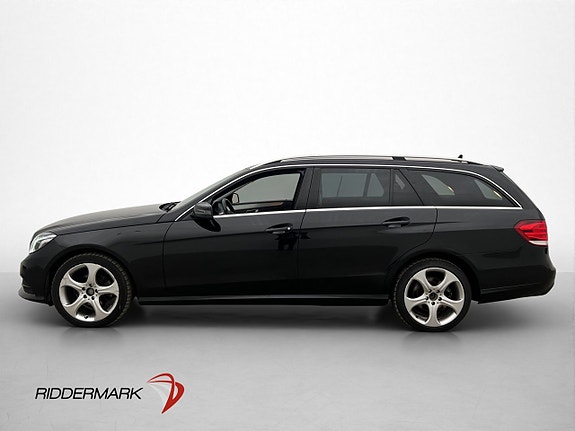 Mercedes-Benz E220 5 of 5