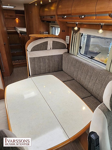 Rapido 10066 DFH / Enkelsängar / Alde / AC Bodel / 158hk / Dragkrok 9 of 24