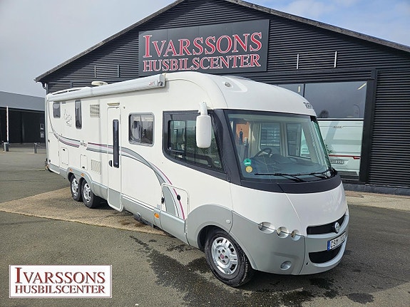 Rapido 10066 DFH / Enkelsängar / Alde / AC Bodel / 158hk / Dragkrok