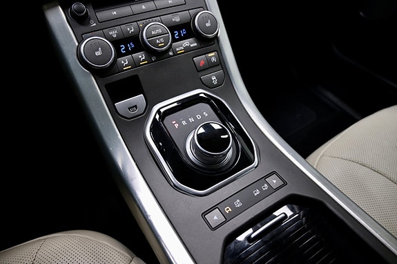 Land Rover Range Rover Evoque 20 of 24
