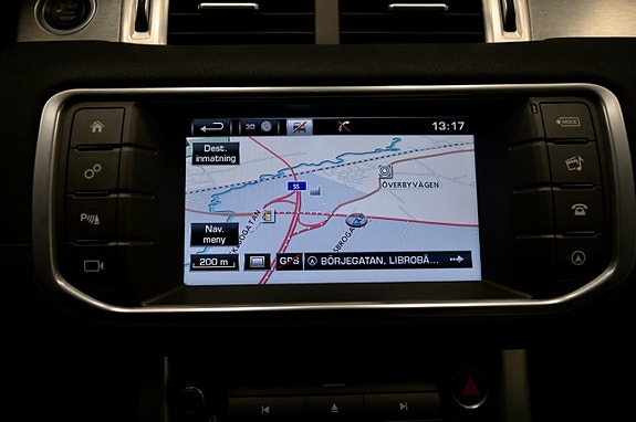 Land Rover Range Rover Evoque 23 of 24
