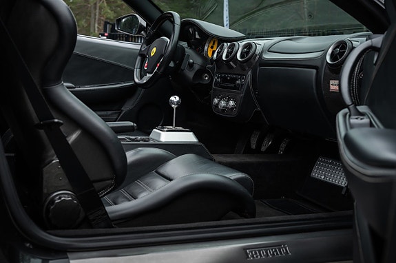 Ferrari 430 8 of 21