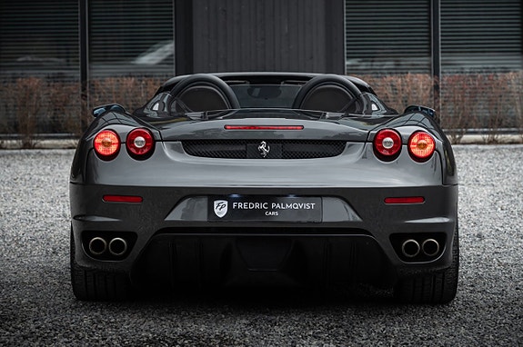 Ferrari 430 3 of 5