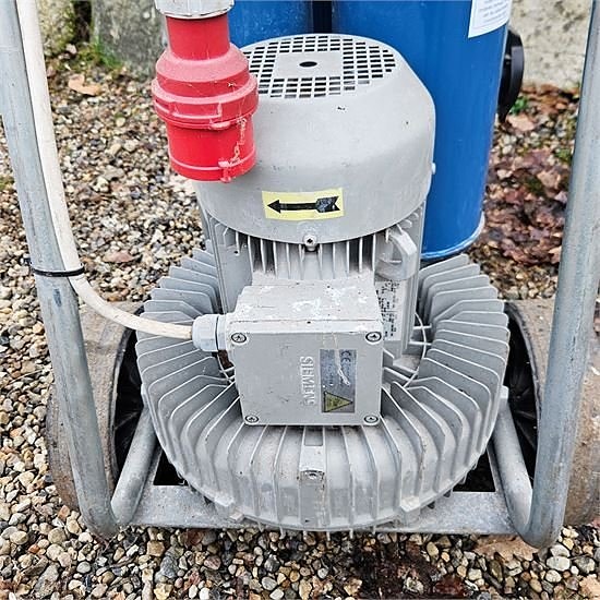 Nederman P 30 - heavy-duty vacuum cleaner 11 of 16