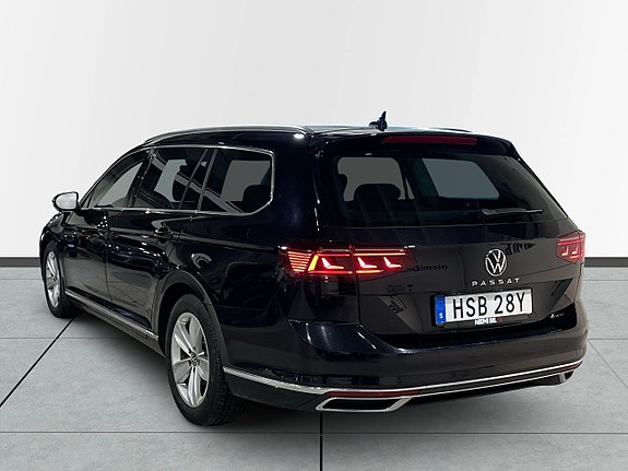 Volkswagen Passat 5 of 5