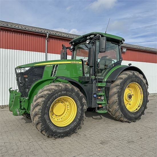 John Deere 7310 R -10,1 ton