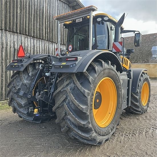 JCB Fastrac 8330 -  Only 530 hours 8 of 30
