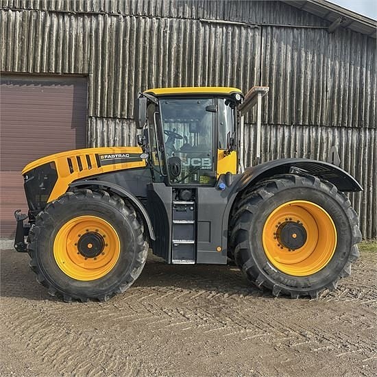 JCB Fastrac 8330 -  Only 530 hours 3 of 30