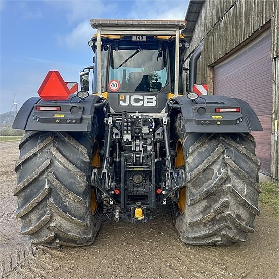 JCB Fastrac 8330 -  Only 530 hours 7 of 30