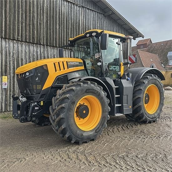 JCB Fastrac 8330 -  Only 530 hours