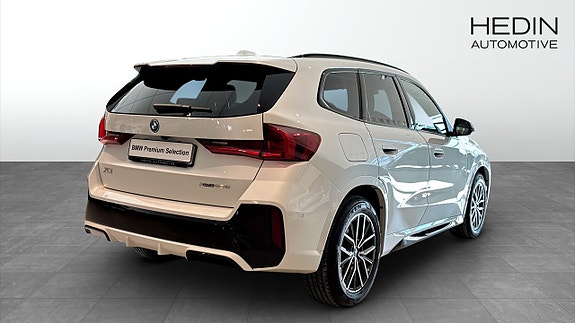 BMW X1 2 of 5