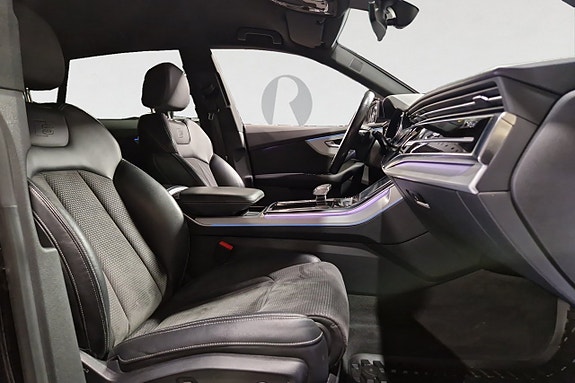 Audi Q8 15 of 17