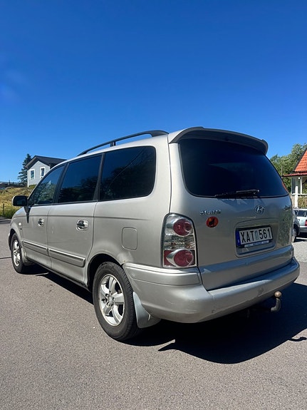 Hyundai Trajet 3 of 5