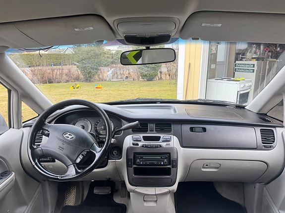 Hyundai Trajet 15 of 15