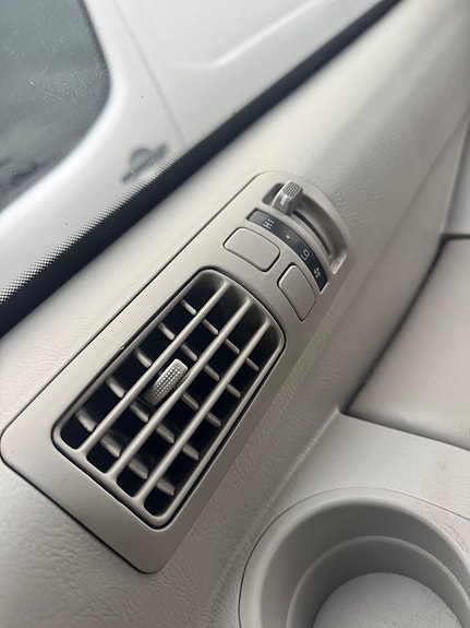 Hyundai Trajet 13 of 15