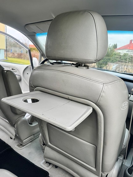 Hyundai Trajet 11 of 15