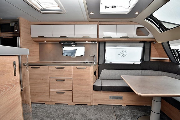 Knaus 650 UDF Südwind Black Selection, Barnkammare 5 of 5