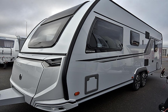 Knaus 650 UDF Südwind Black Selection, Barnkammare 2 of 5