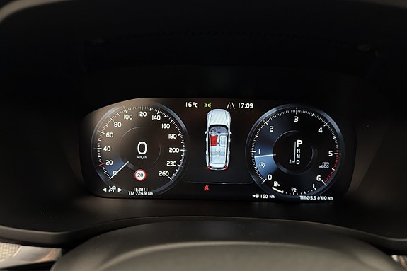 Volvo V60 12 of 26