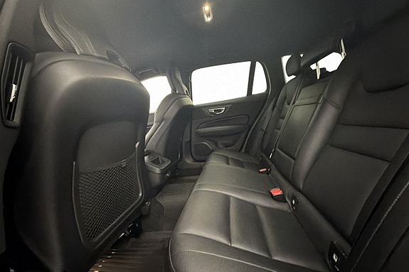 Volvo V60 23 of 26