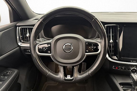 Volvo V60 10 of 26