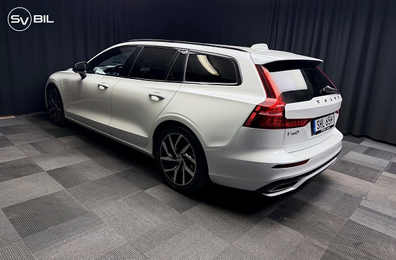 Volvo V60 5 of 22