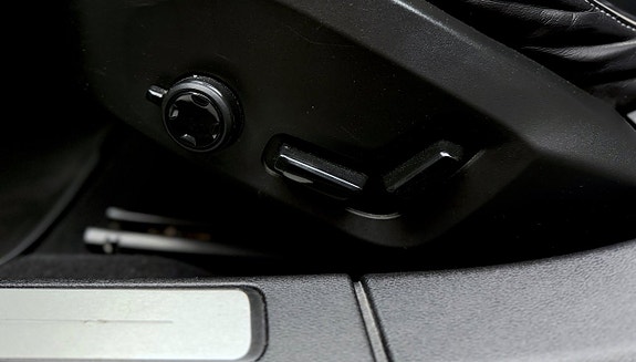 Volvo V60 14 of 22