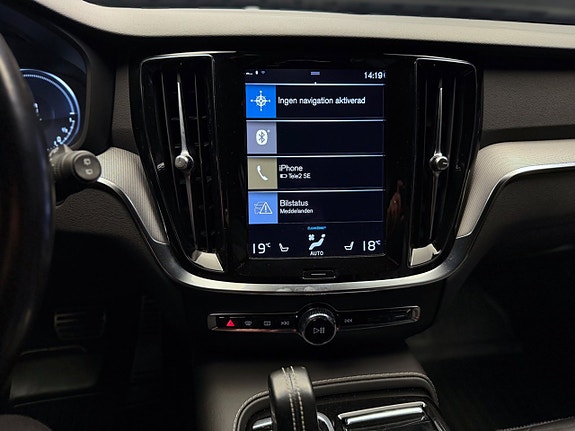 Volvo V60 18 of 22