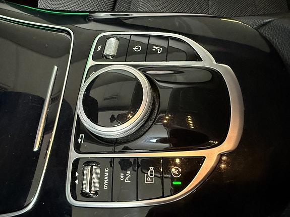 Mercedes-Benz E220 d 17 of 17