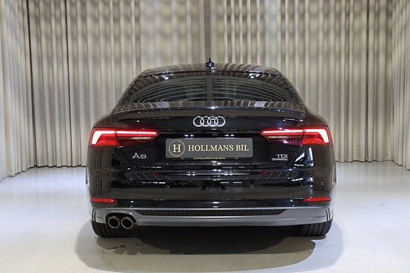 Audi A5 7 of 27