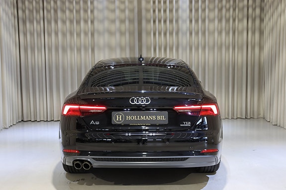 Audi A5 10 of 27