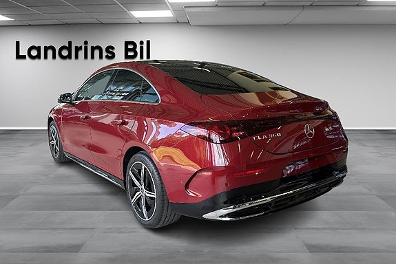 Mercedes-Benz CLA350 6 of 14