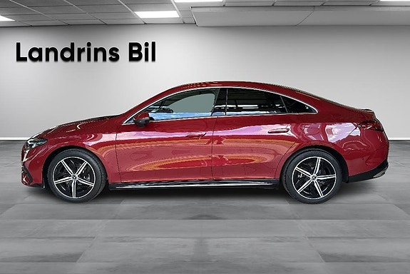 Mercedes-Benz CLA350 4 of 14